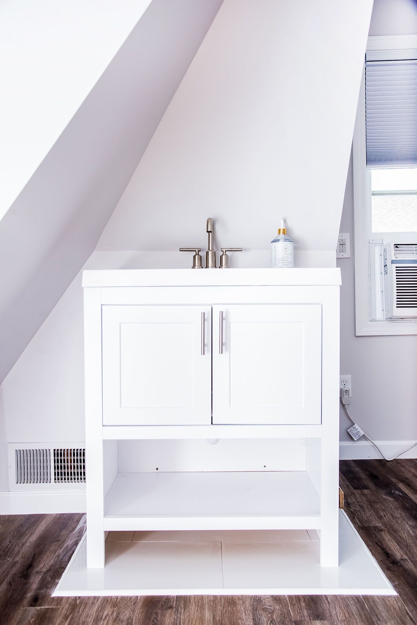 Third Floor Vanity